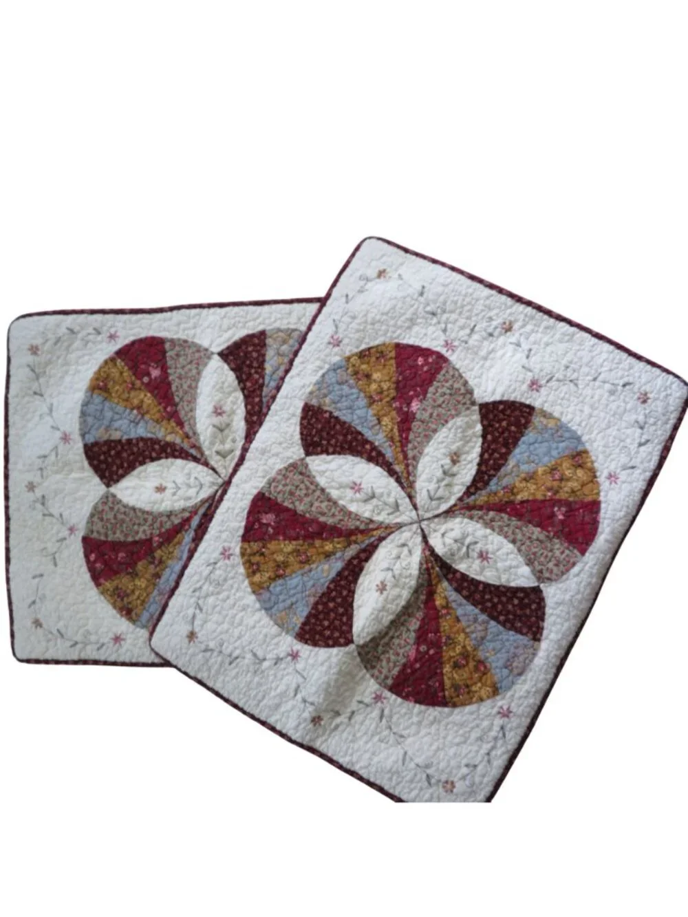 Vintage Quilted Pillow Shams Pair of 2 Floral Patchwork 21